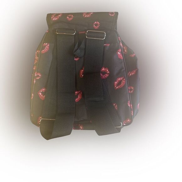 Nwt Betty Boop Black and Pink Lips mini Backpack - Picture 3 of 3